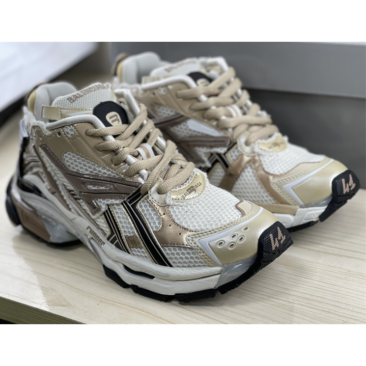 Balenciaga Track Sneaker - EUR FASHION