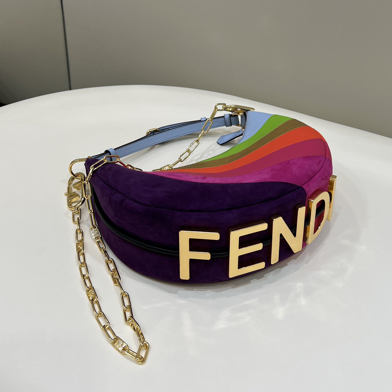 Fendi Graphy Ledertasche (29*24,5*10cm) - EUR FASHION