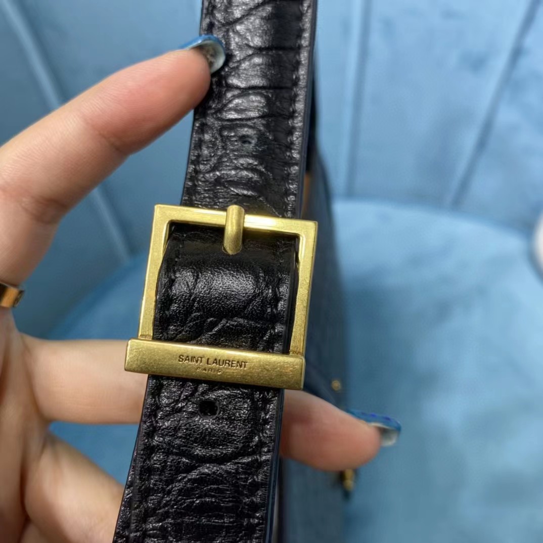 Saint Laurent Schwarze Ledertasche (23-16-6CM) - EUR FASHION