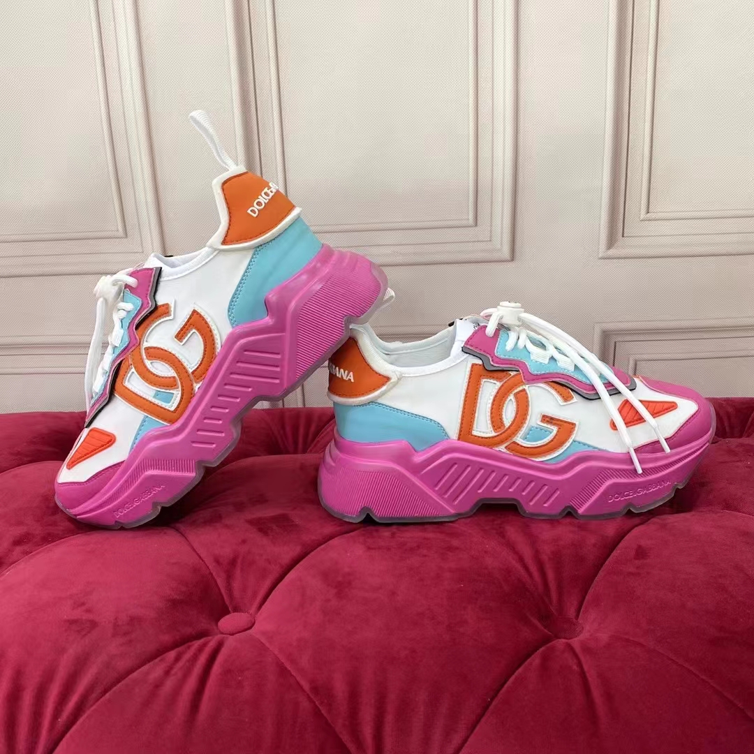 Dolce & Gabbana Low-Top-Sneaker mit Logo-Patch - EUR FASHION
