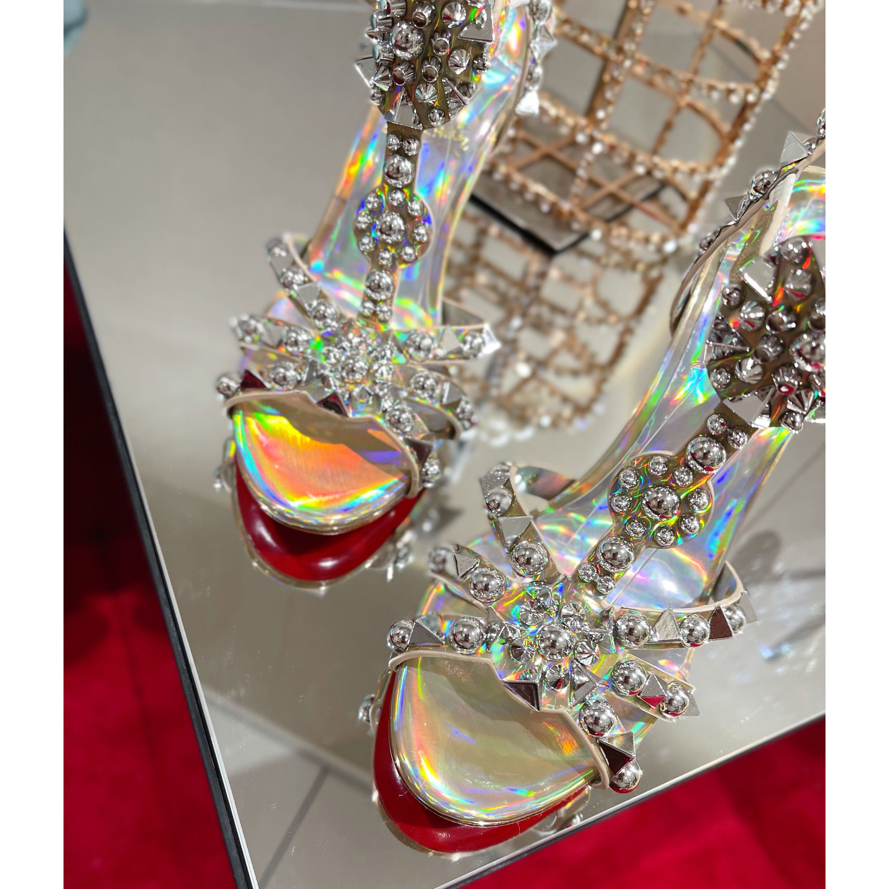 Silberne Sandale von Christian Louboutin (10 cm Absatzhöhe) - EUR FASHION