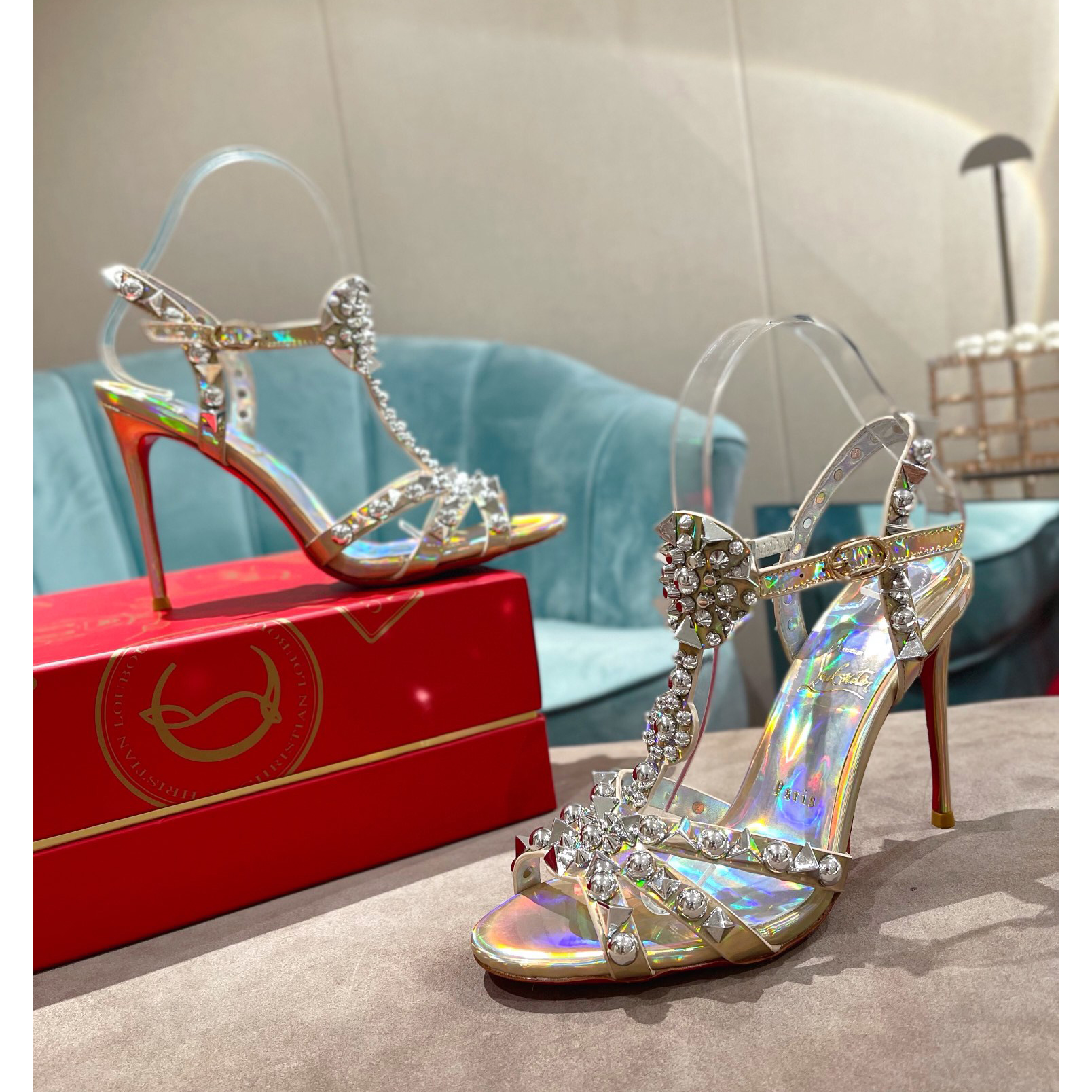 Silberne Sandale von Christian Louboutin (10 cm Absatzhöhe) - EUR FASHION