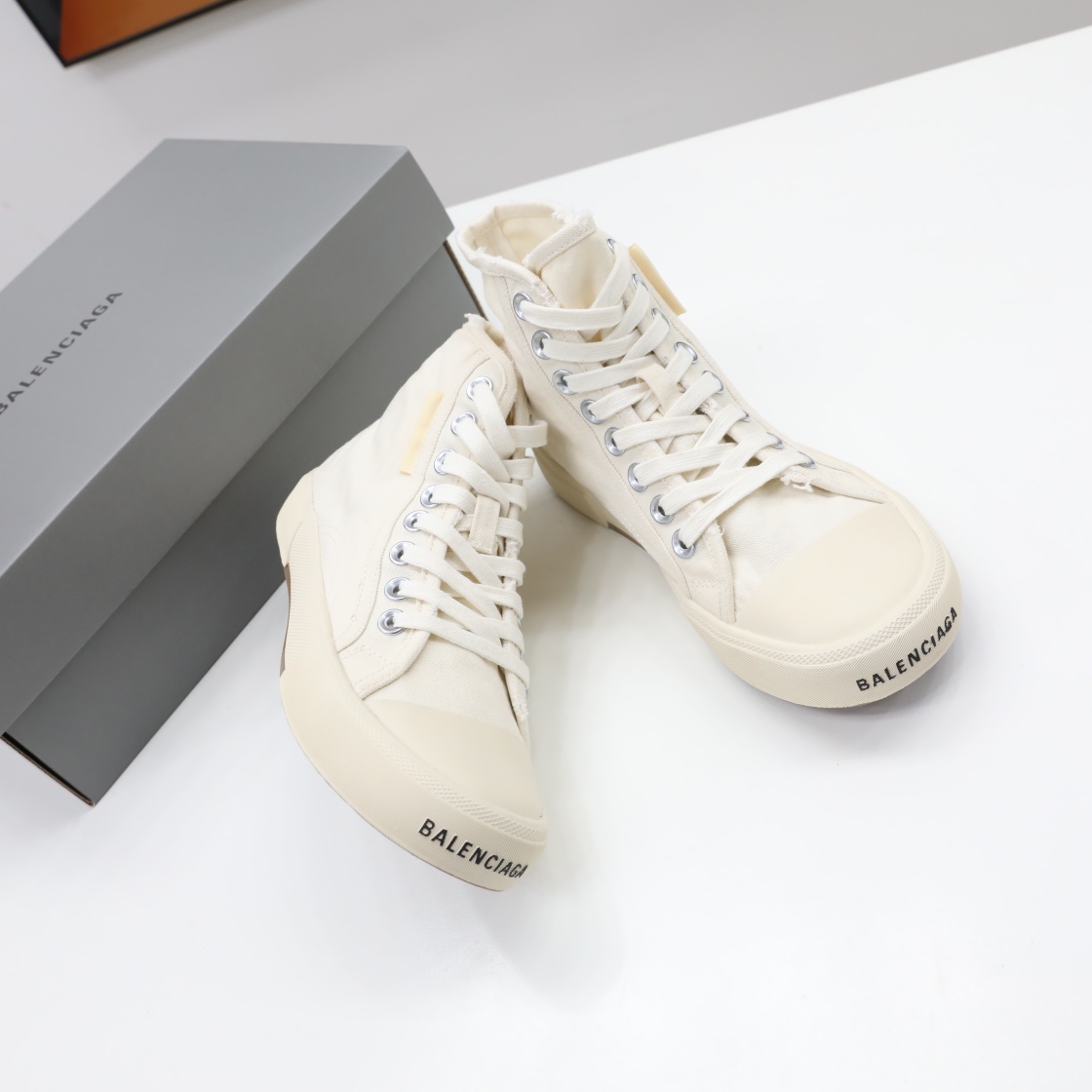 Balenciaga Paris High-Top-Sneaker für Herren in Weiß - EUR FASHION