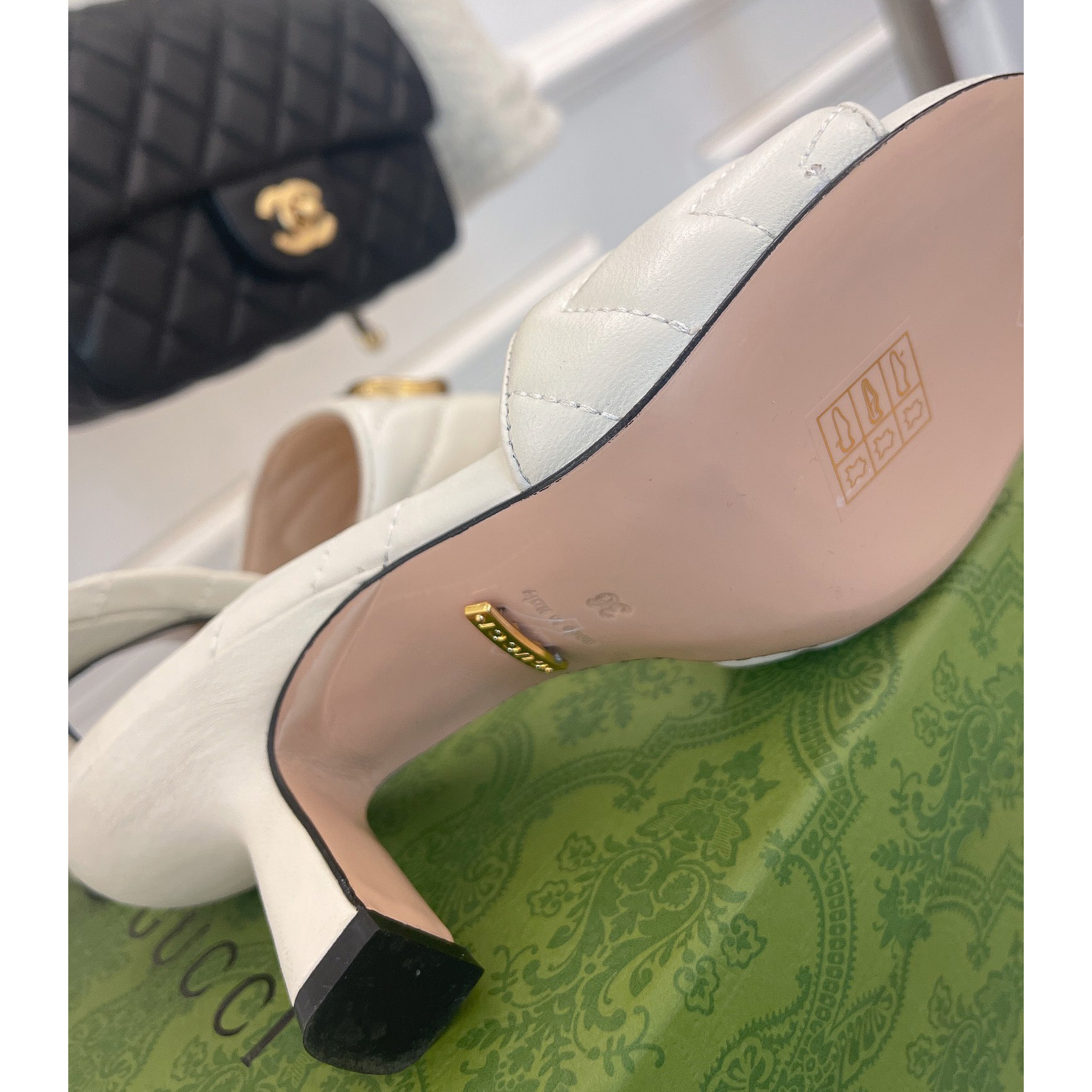Gucci Double G Slide Sandale für Damen mit einer Absatzhöhe von 7,5 cm - EUR FASHION