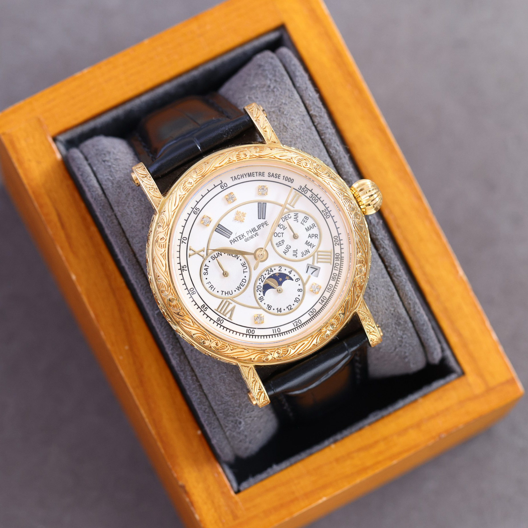 Patek Philipps Sa-Uhr 42 mm - EUR FASHION