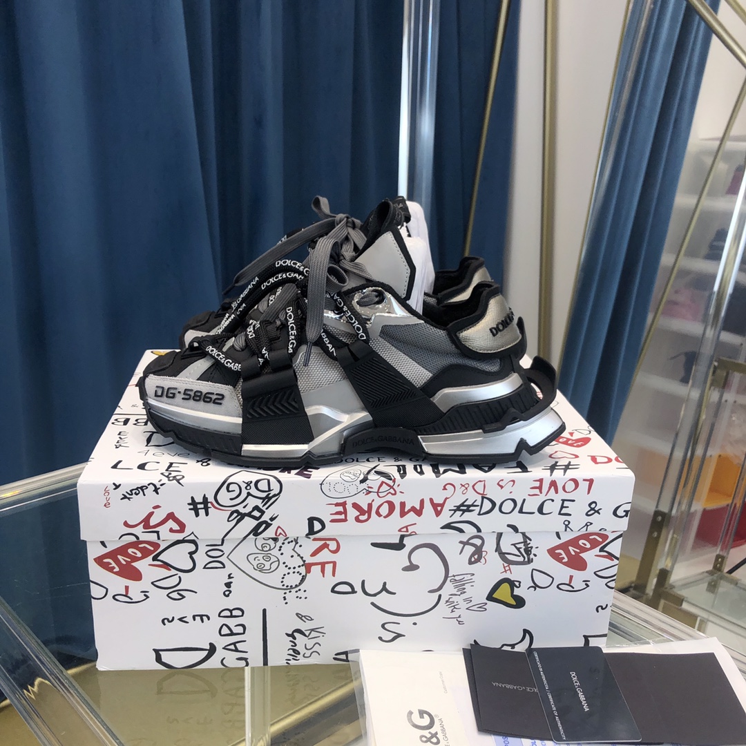 Dolce & Gabbana Space-Sneaker aus Materialmix - EUR FASHION