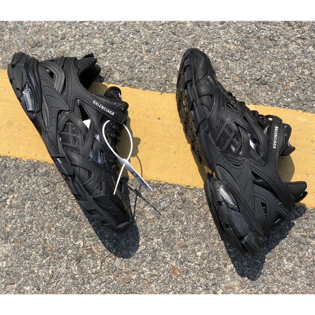 Balenciaga Track 4.0 Sneaker - EUR FASHION