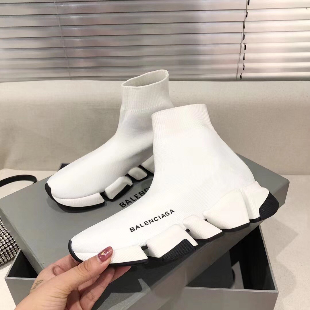 Balenciaga Speed ​​2.0 Sneaker aus recyceltem Strick in Weiß/Schwarz - EUR FASHION