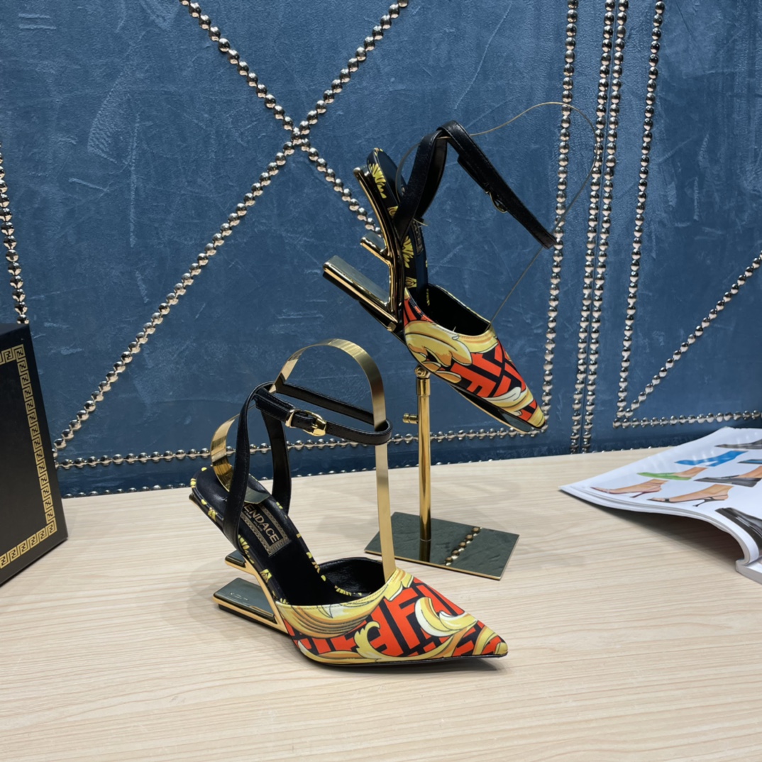 Fendi x Versace Fendace bedruckte hochhackige Seiden-Slingbacks - EUR FASHION