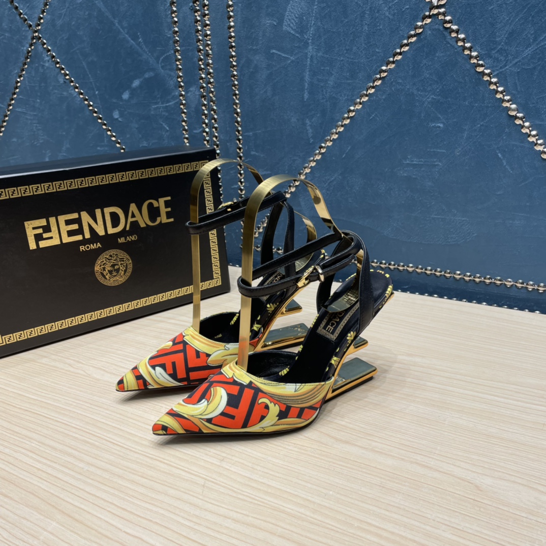 Fendi x Versace Fendace bedruckte hochhackige Seiden-Slingbacks - EUR FASHION