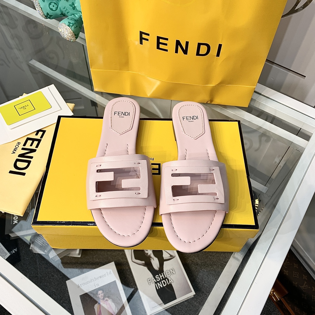 Fendi Signature-Pantoletten aus rosafarbenem Leder - EUR FASHION