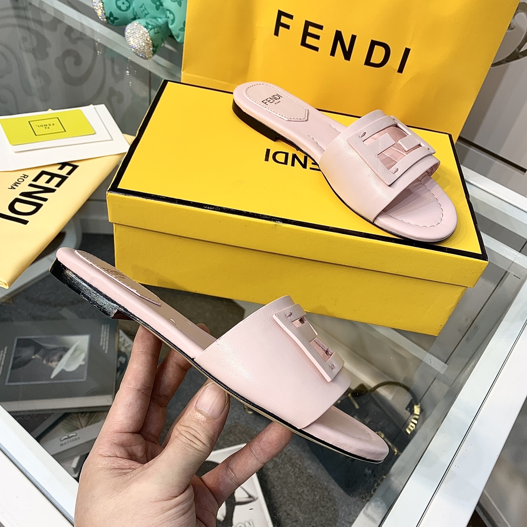 Fendi Signature-Pantoletten aus rosafarbenem Leder - EUR FASHION
