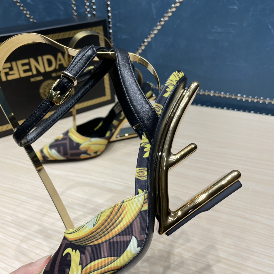 Fendi x Versace Fendace bedruckte hochhackige Seiden-Slingbacks - EUR FASHION