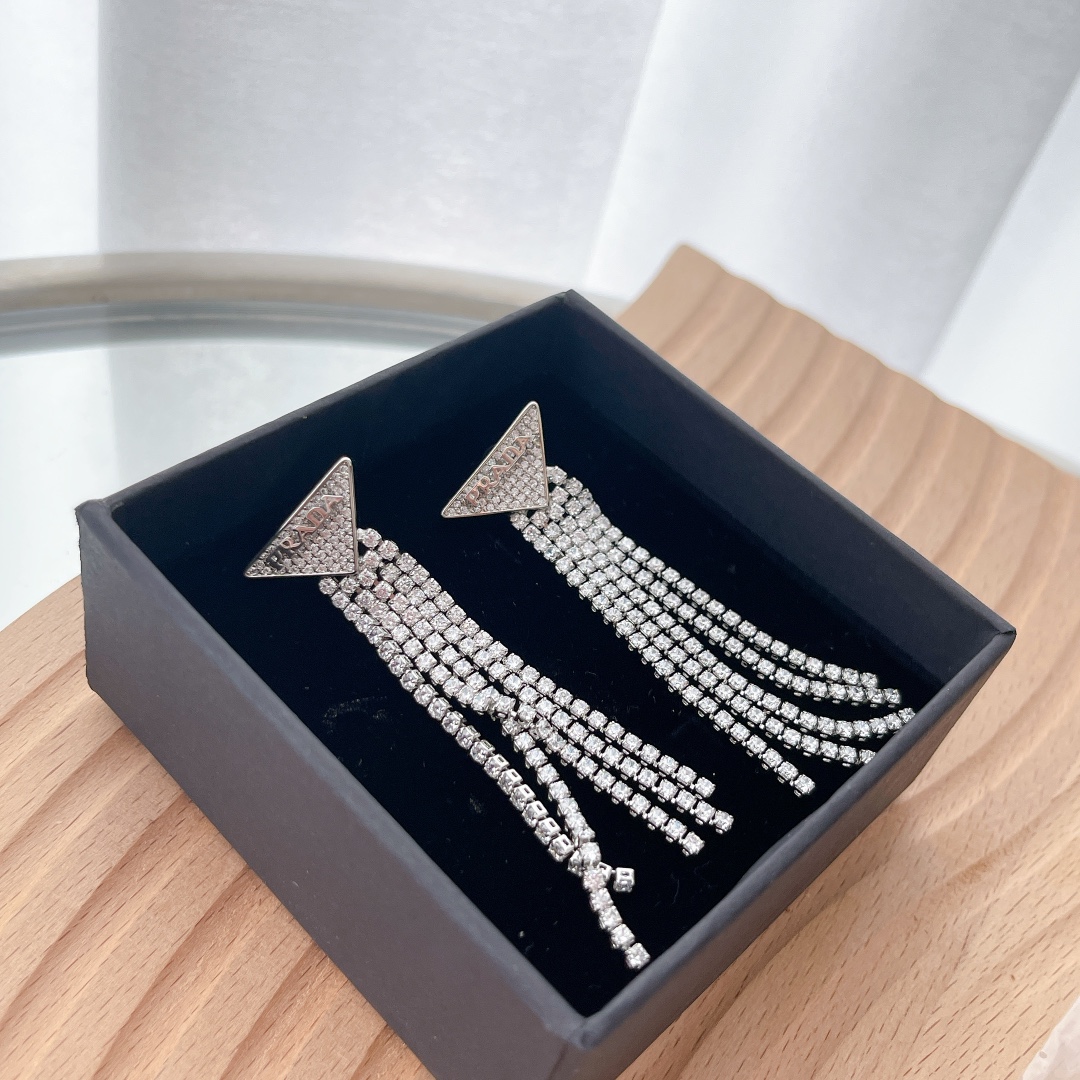 Prada Crystal Logo Jewels Zirkonia Ohrringe - EUR FASHION
