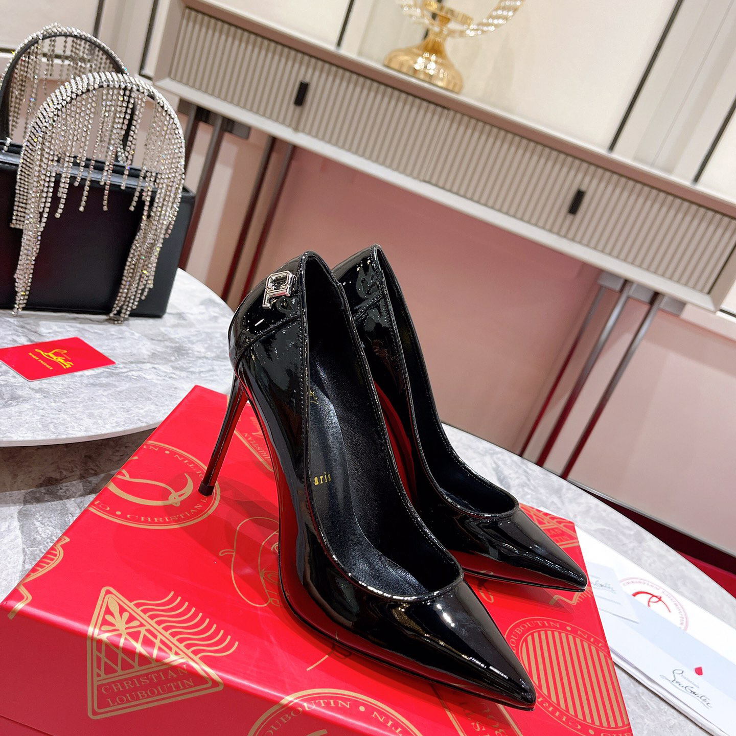 Sportliche Kate-Pumps von Christian Louboutin, 85 mm - EUR FASHION