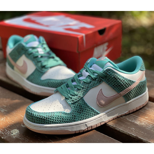 Nike Dunk SB Low ''Snake Skin'' Sneaker DR8577-300 - EUR FASHION