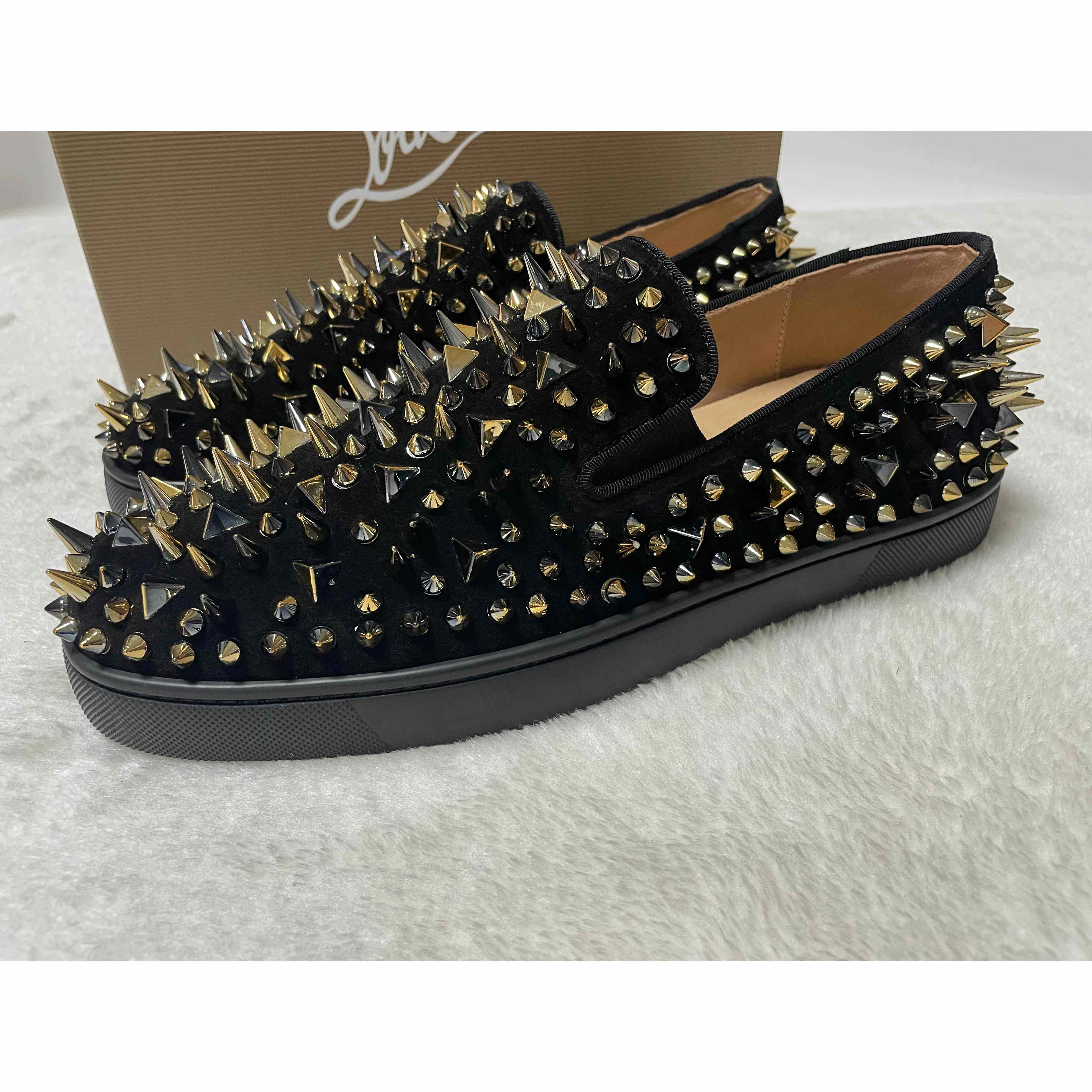 Flache Sneakers von Christian Louboutin - EUR FASHION