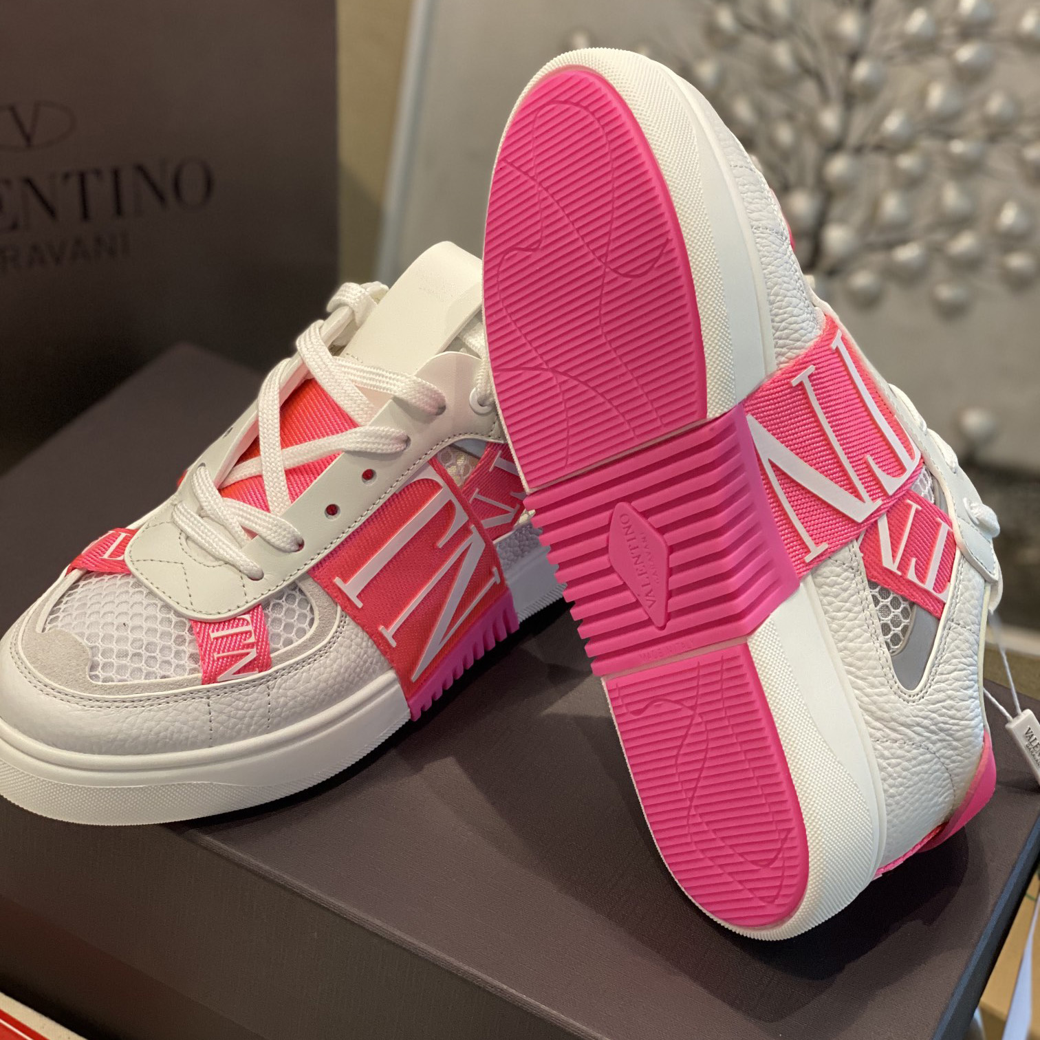 Low-Top-Sneaker „Valenti“ aus Kalbsleder und Mesh „VL7N“ mit Bändern - EUR FASHION