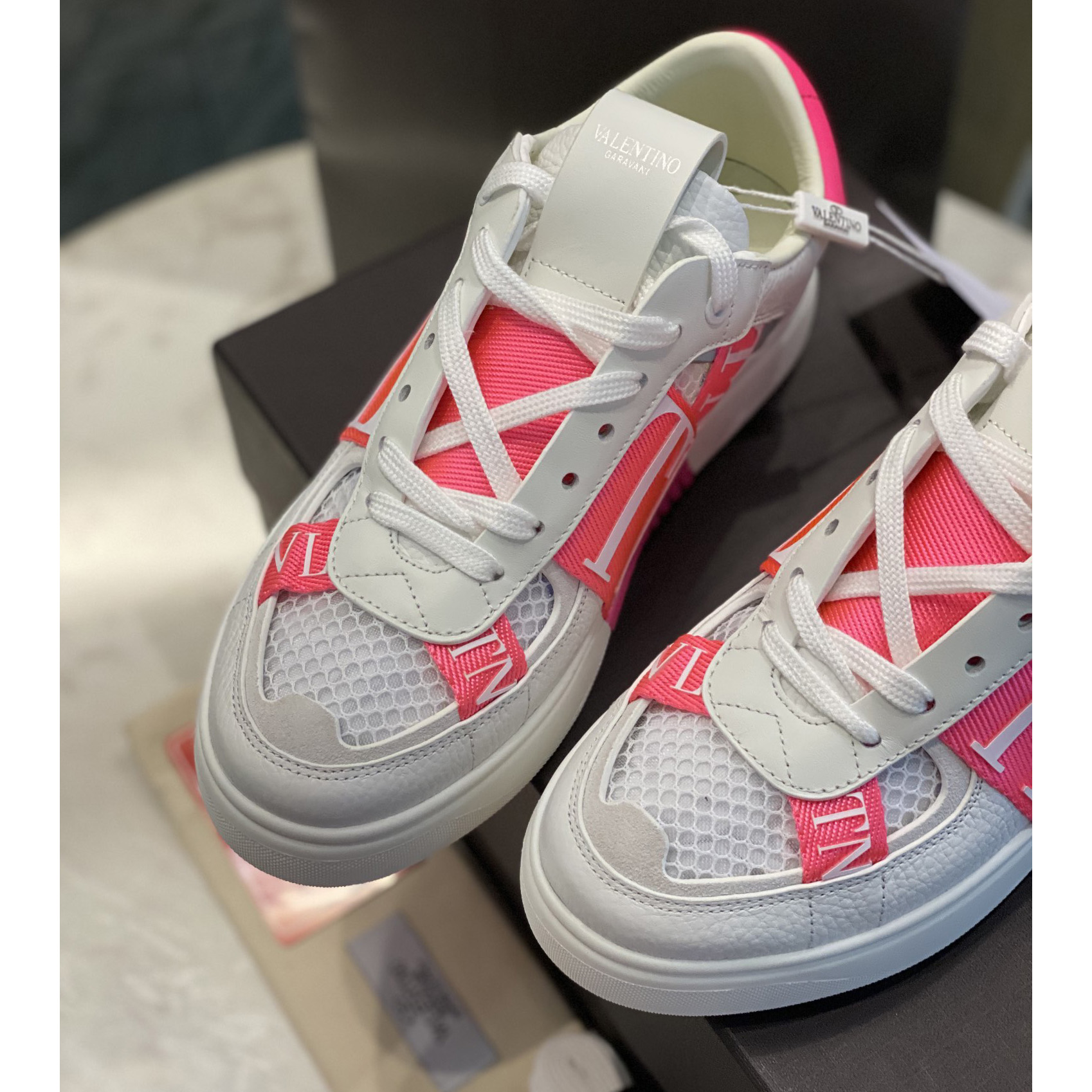 Low-Top-Sneaker „Valenti“ aus Kalbsleder und Mesh „VL7N“ mit Bändern - EUR FASHION