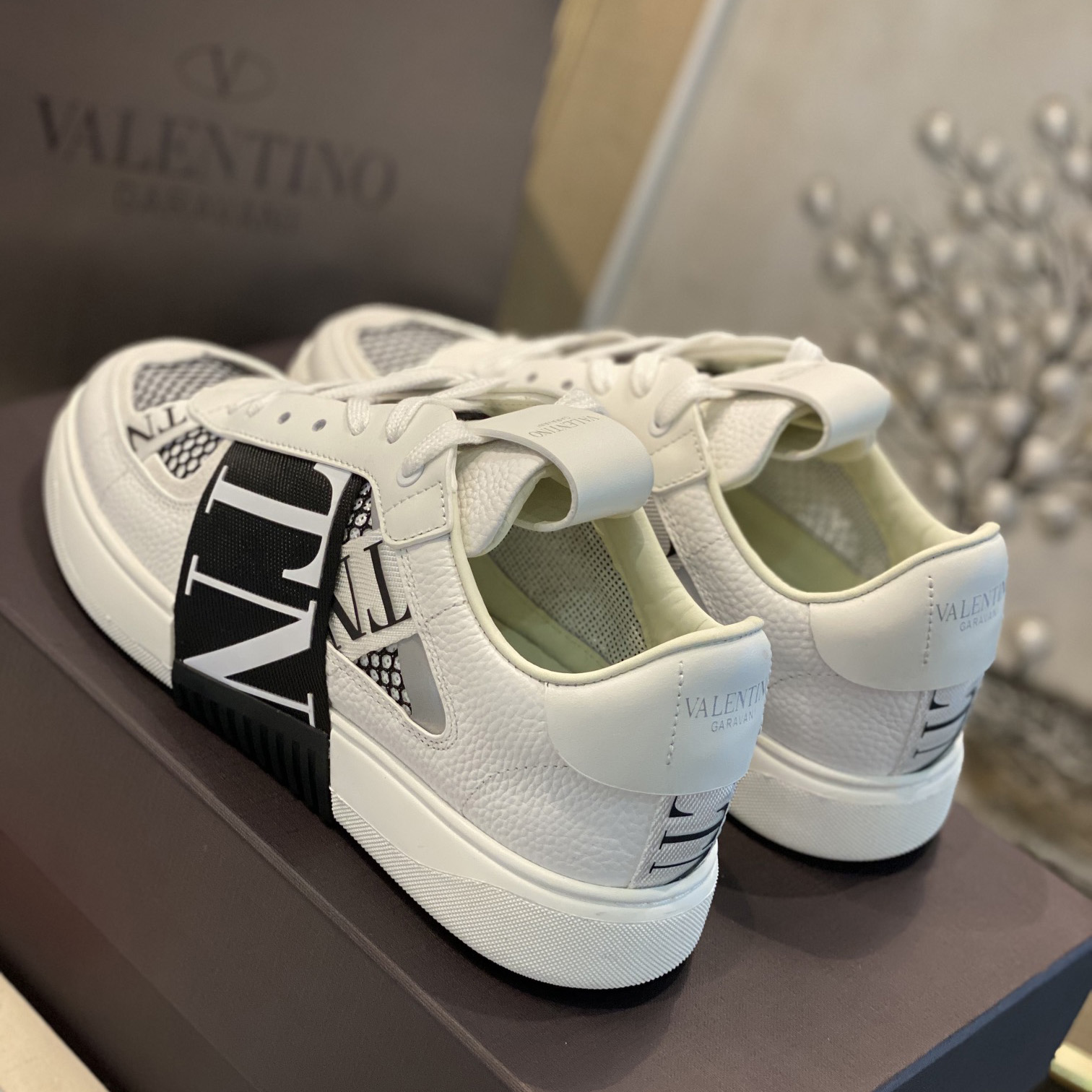 Valenti VL7N Low-Top-Sneaker aus Kalbsleder und Netzstoff mit Bändern - EUR FASHION