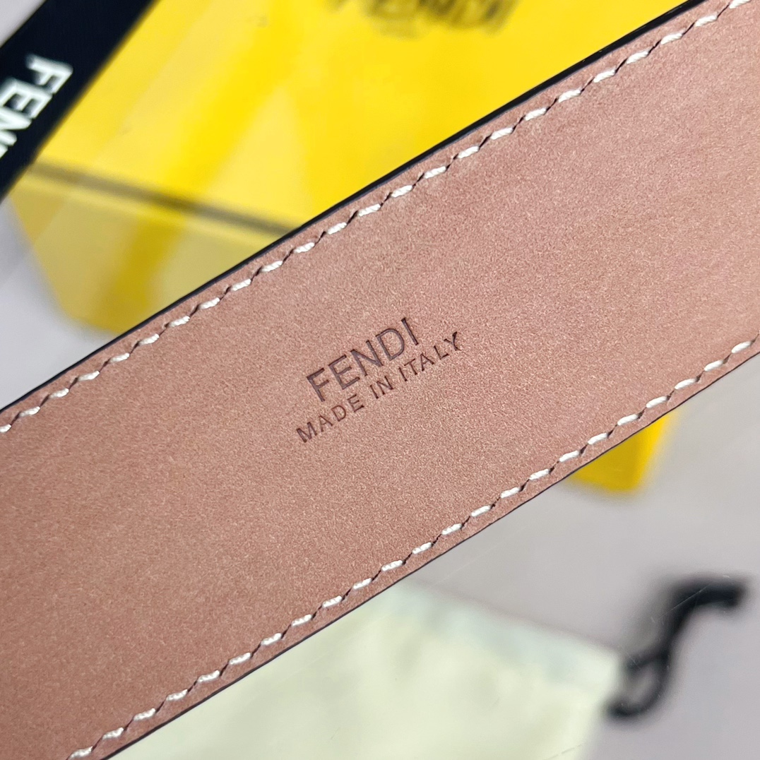 Fendi-Ledergürtel - EUR FASHION
