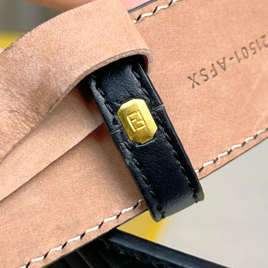 Fendi-Ledergürtel - EUR FASHION
