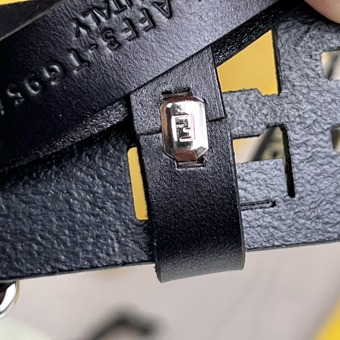 Fendi-Ledergürtel - EUR FASHION
