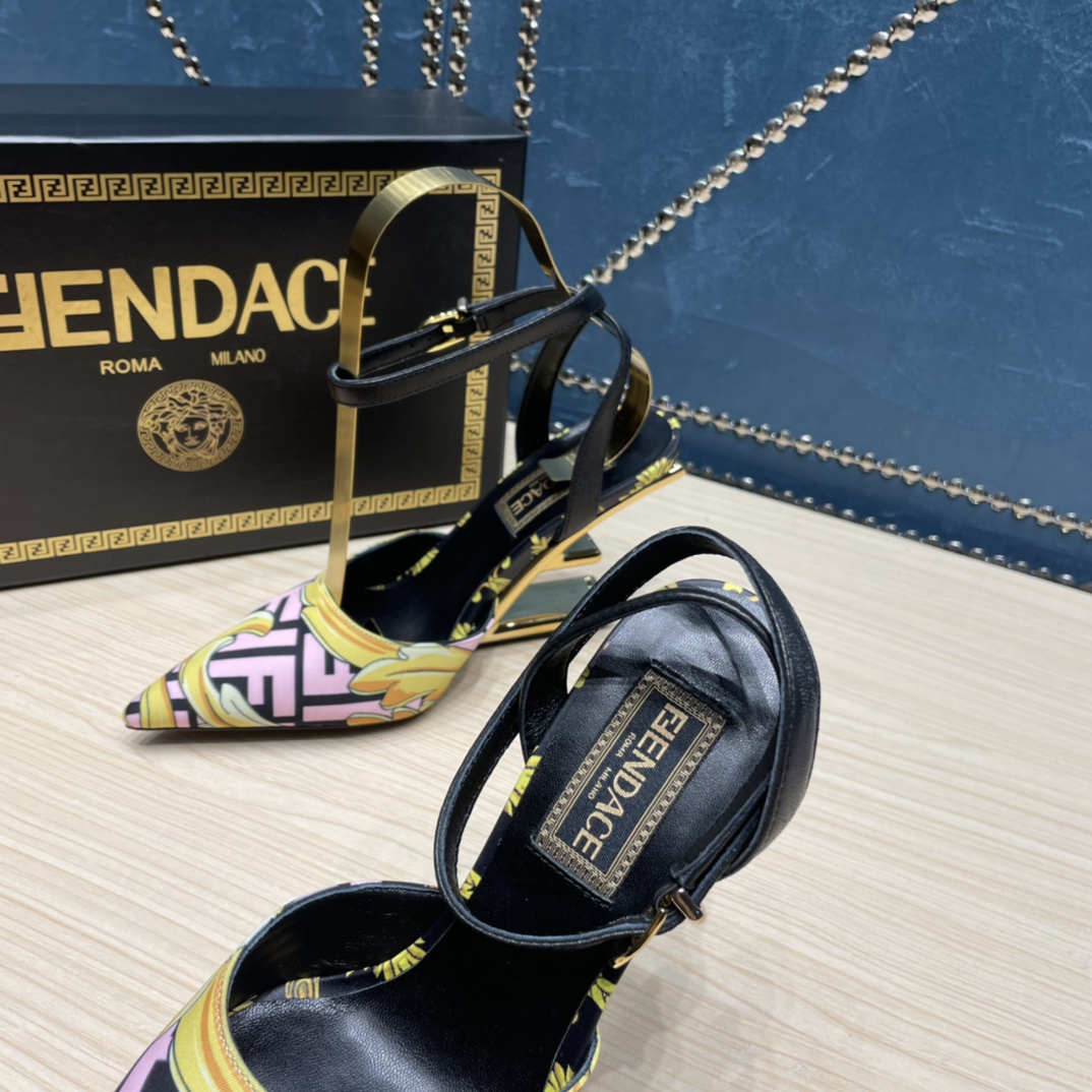 Fendi x Versace Fendace bedruckte hochhackige Seiden-Slingbacks - EUR FASHION