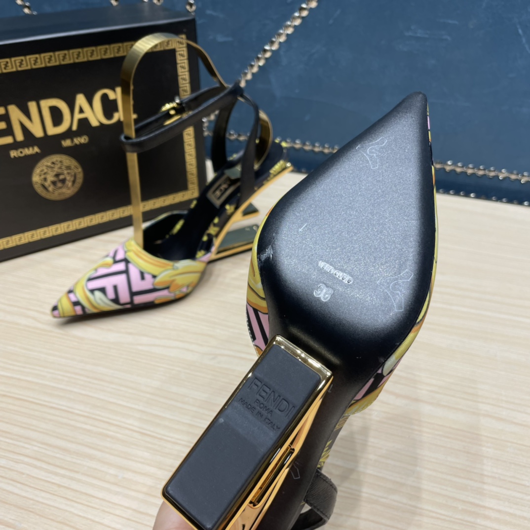 Fendi x Versace Fendace bedruckte hochhackige Seiden-Slingbacks - EUR FASHION