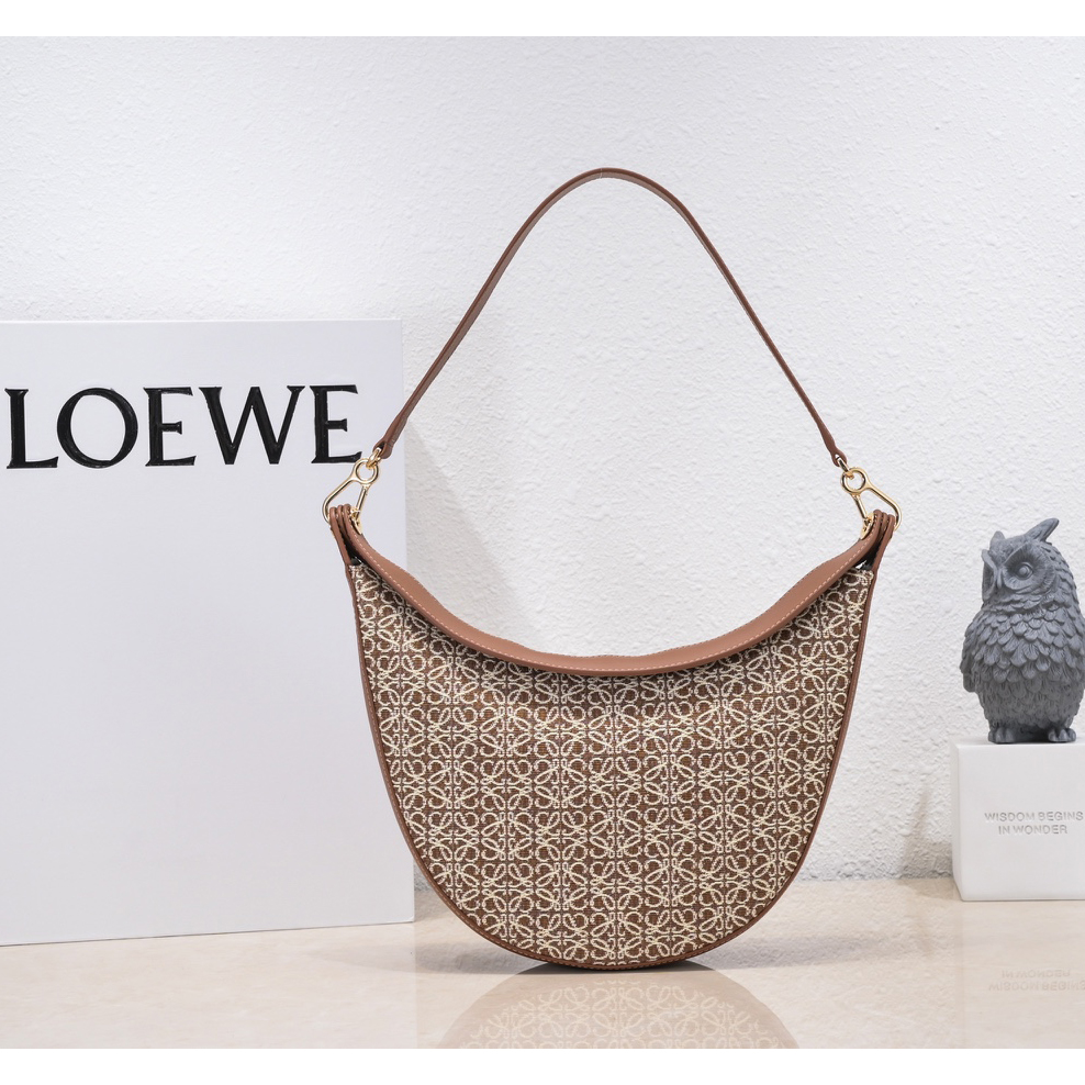 Loewe Luna Tasche aus Anagram-Jacquard und klassischem Kalbsleder (29,5–27–8 cm) - EUR FASHION