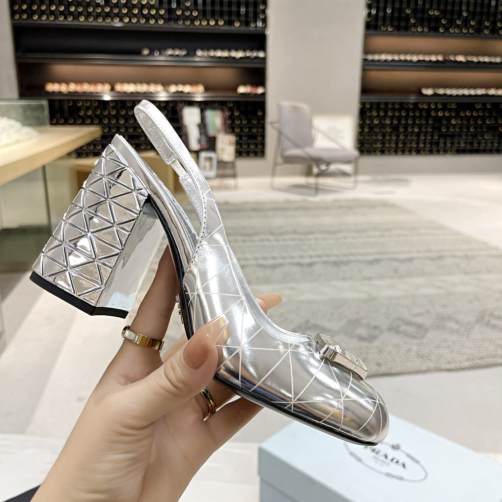 Prada Slingback-Pumps aus Metallic-Leder - EUR FASHION