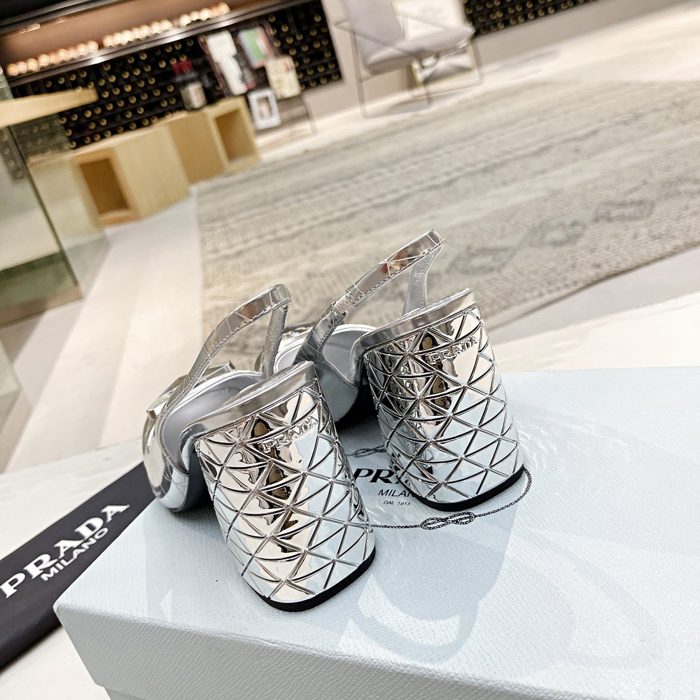 Prada Slingback-Pumps aus Metallic-Leder - EUR FASHION