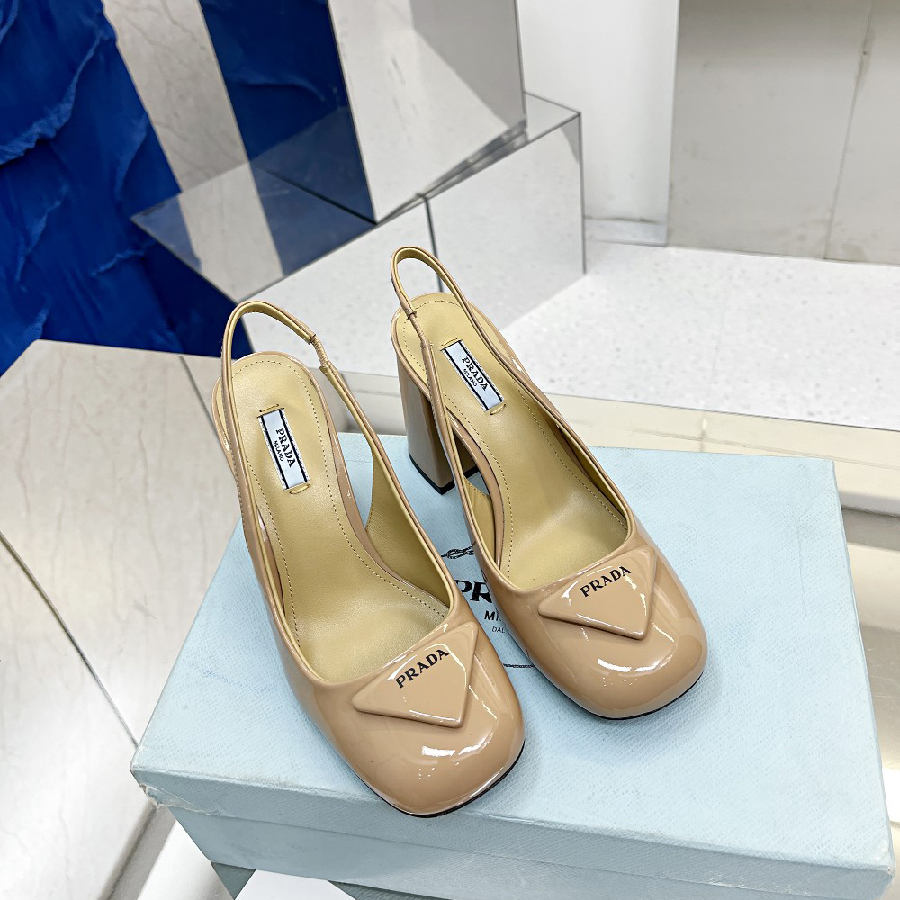 Prada Slingback-Pumps aus Lackleder - EUR FASHION