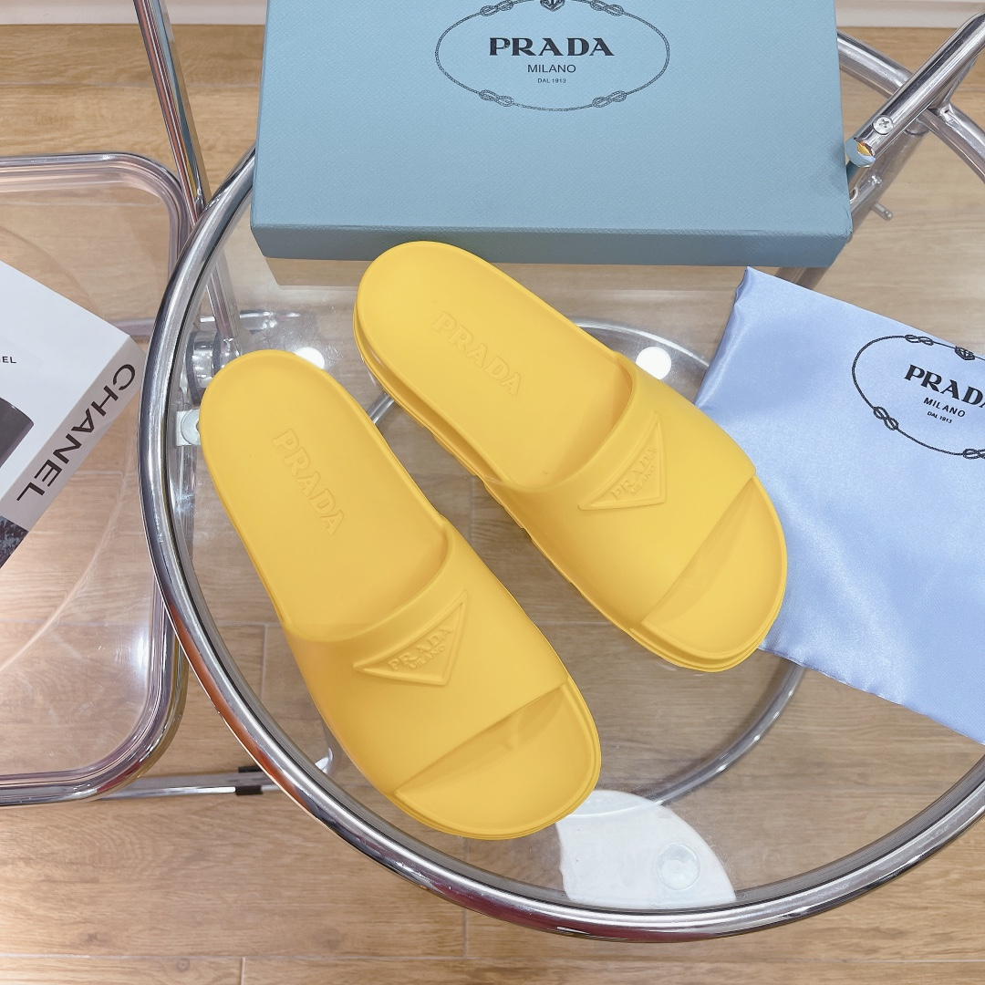 Prada-Gummi-Slides - EUR FASHION