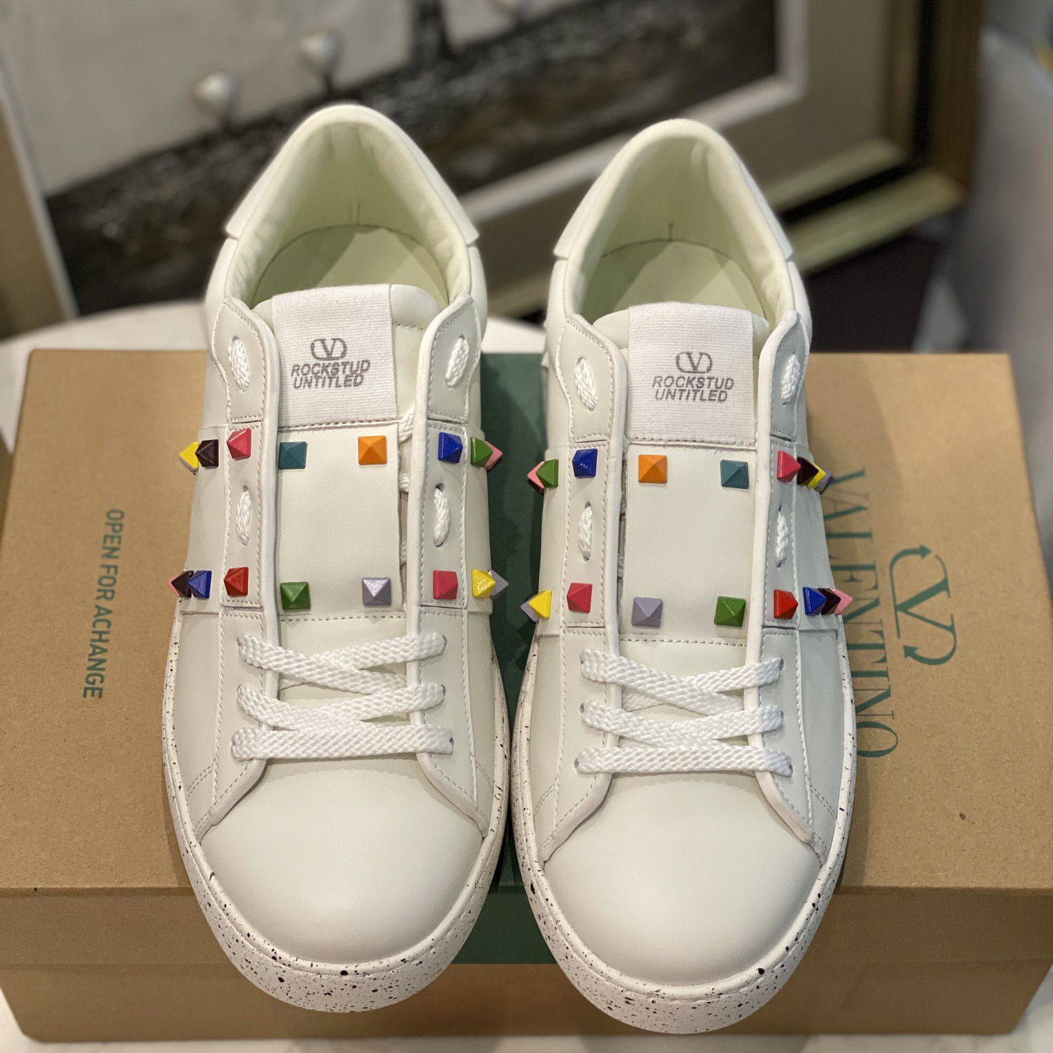 Valenti Open For A Change Sneaker aus biobasiertem Material in Weiß/Mehrfarbig - EUR FASHION