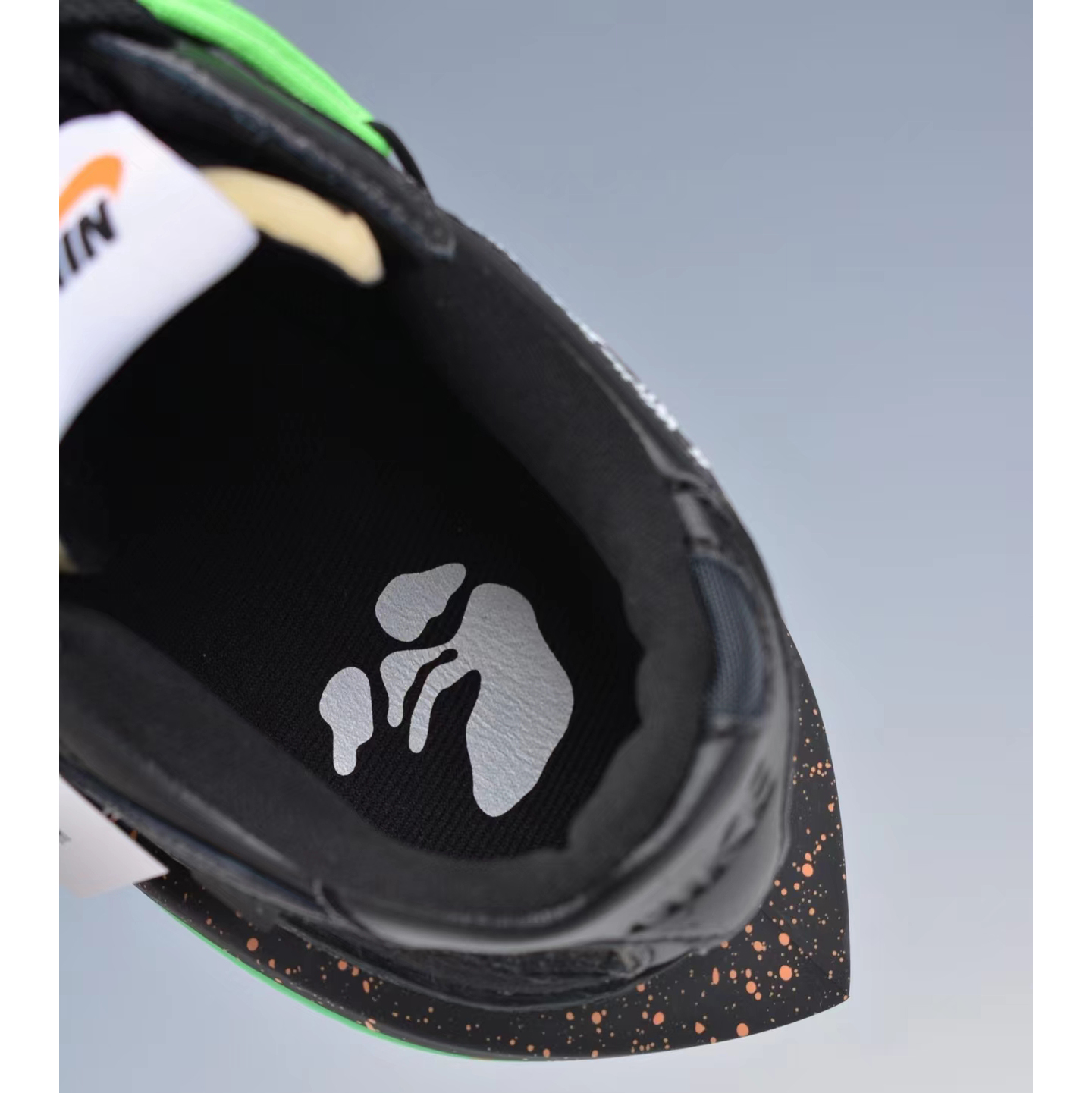 Off-White x Nike Blazer Low „Schwarzschwarz-Grün“ - EUR FASHION