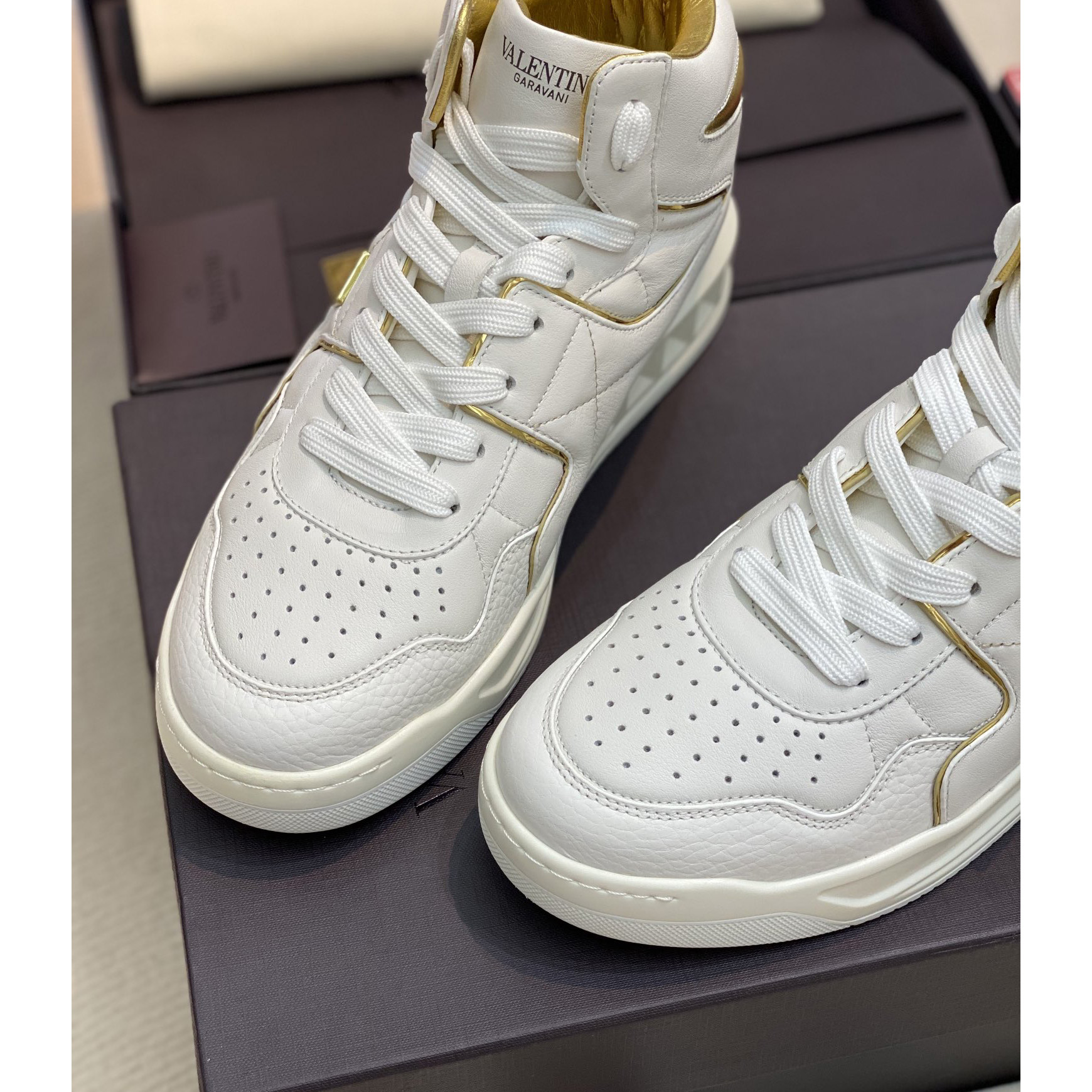 Valenti One Stud Mid-Top-Sneaker aus Nappaleder - EUR FASHION