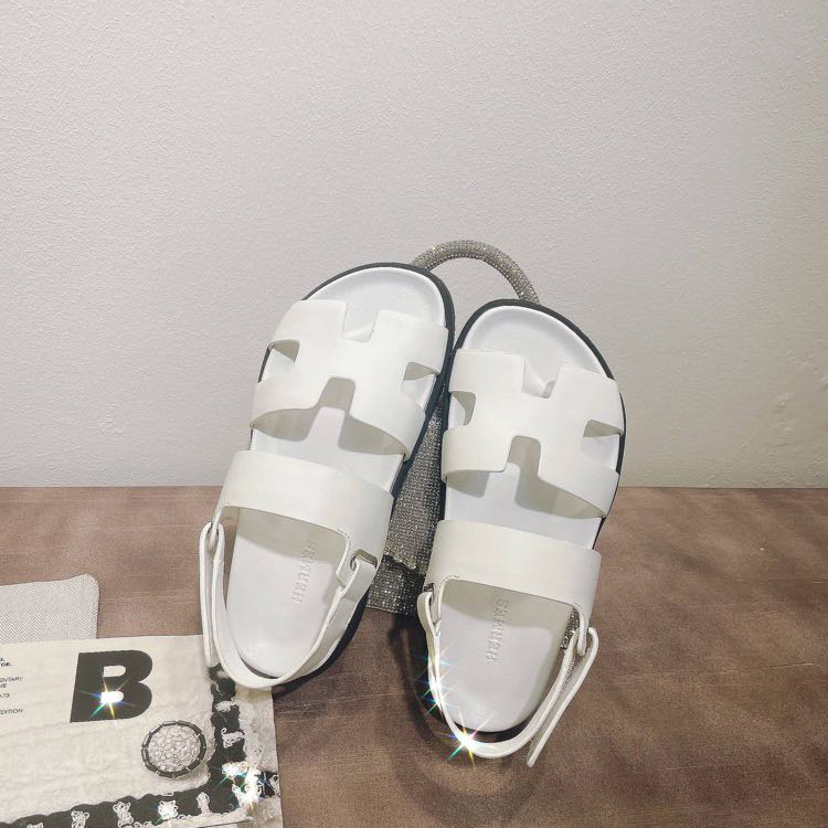 Elektrische Sandale von Hermès - EUR FASHION