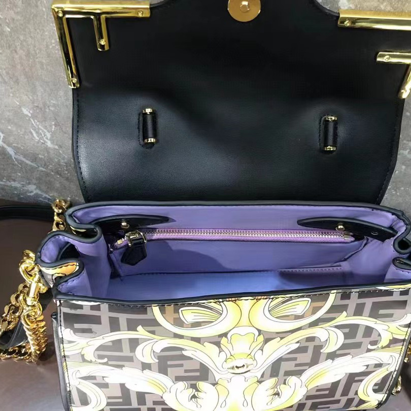 Versace Fendace La Medusa Mittelgroße Handtasche (25-22-15 cm) - EUR FASHION