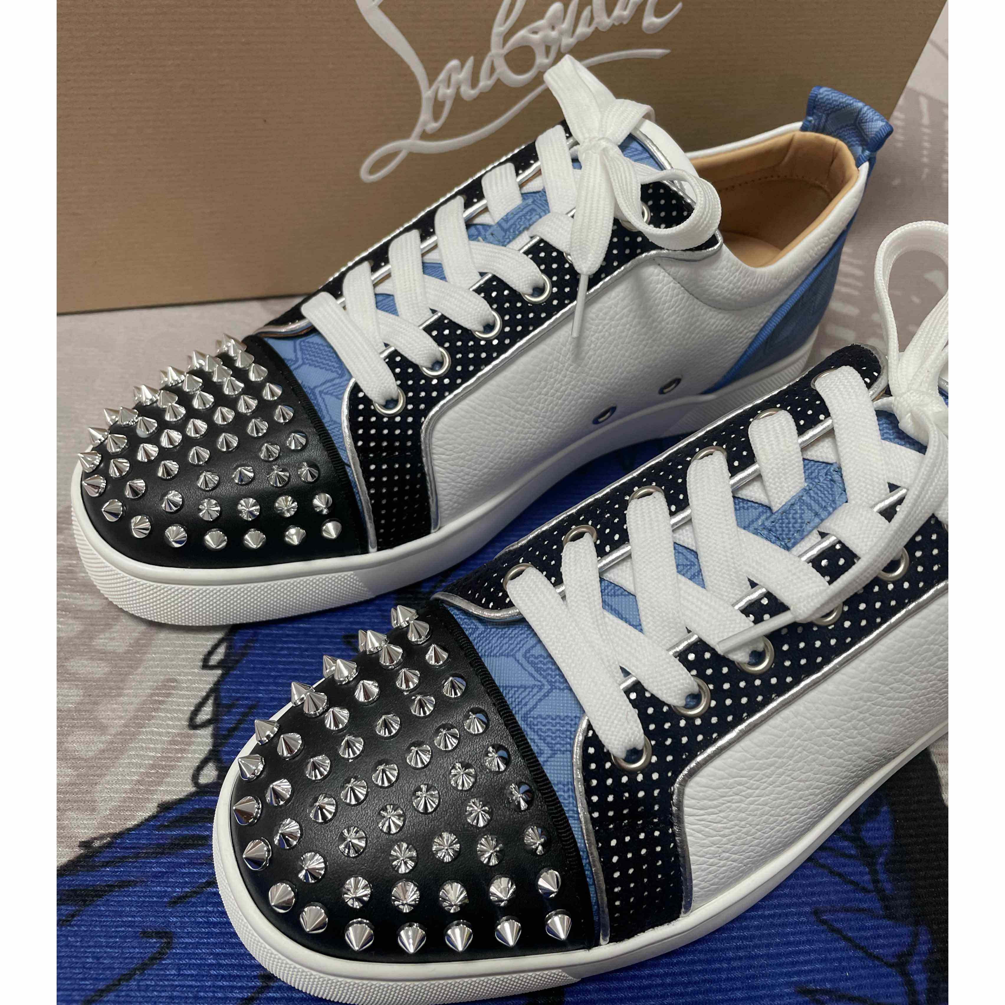 Christian Louboutin Sneaker - EUR FASHION