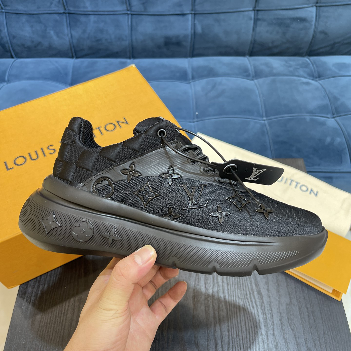 Louis Vuitton Show Up Sneaker 1A9JRJ - EUR FASHION