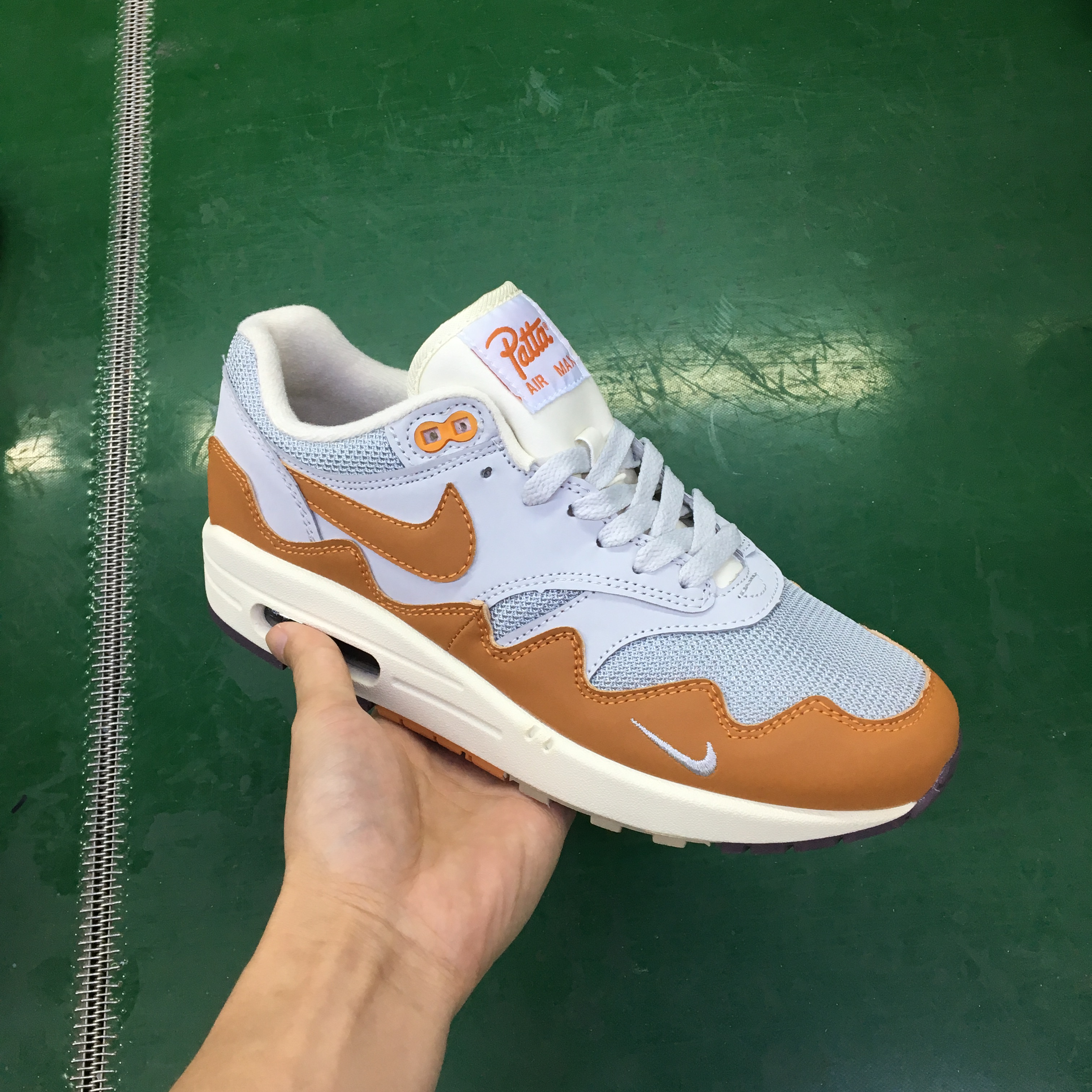 Patta x Nike Air Max 1 „Monarch“ Sneaker - EUR FASHION