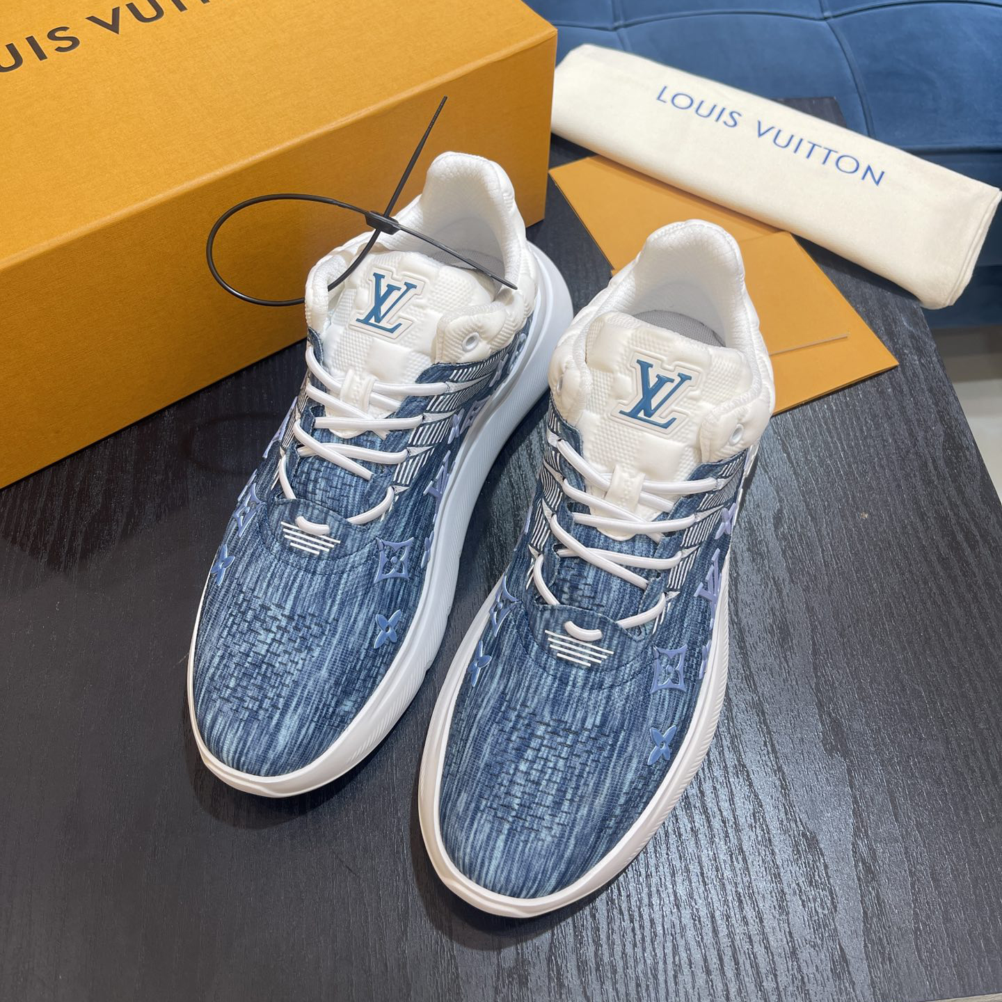 Louis Vuitton Show-Up-Sneaker - EUR FASHION