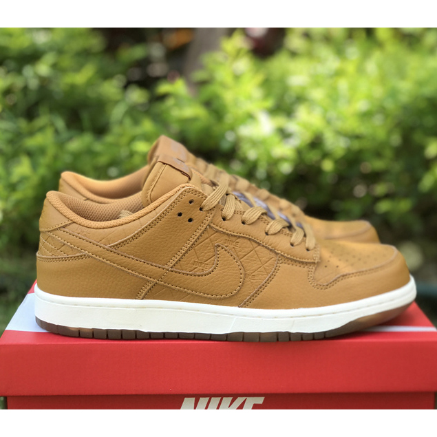 Nike SB Zoom Dunk Low Sneaker DX3374-700 - EUR FASHION