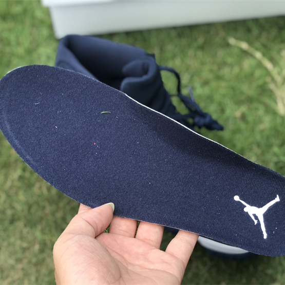 Air Jordan 11 Velvet WMNS „Midnight Navy“ Sneaker AR0715-441 - EUR FASHION