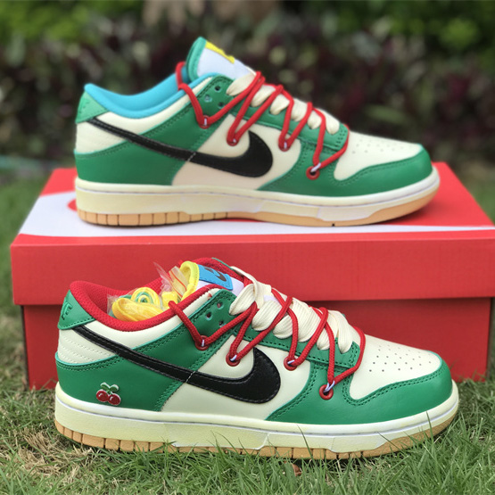 Nike Dunk Low Sneaker DH0952-100 - EUR FASHION