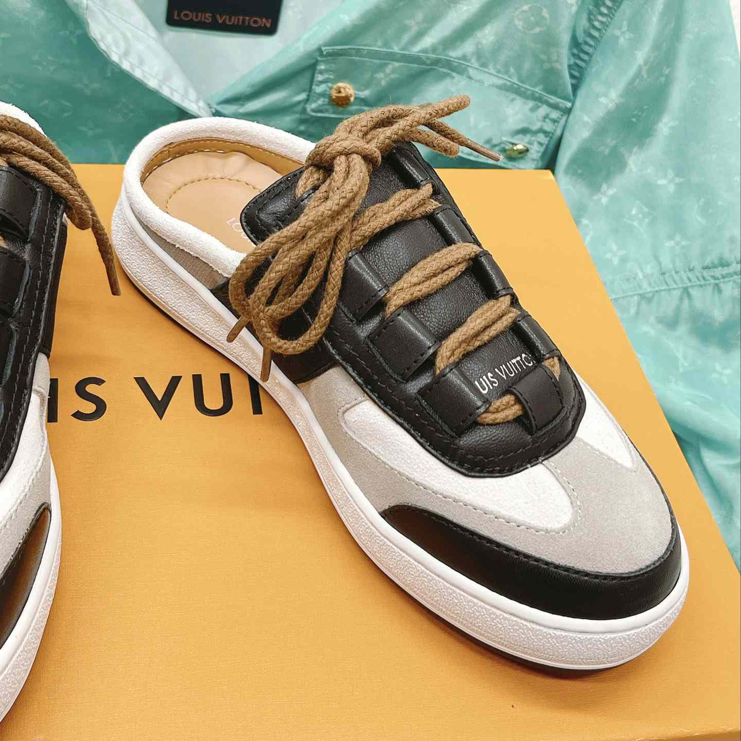 Louis Vuitton Lous Sneaker mit offener Rückseite 1AAOO2 - EUR FASHION