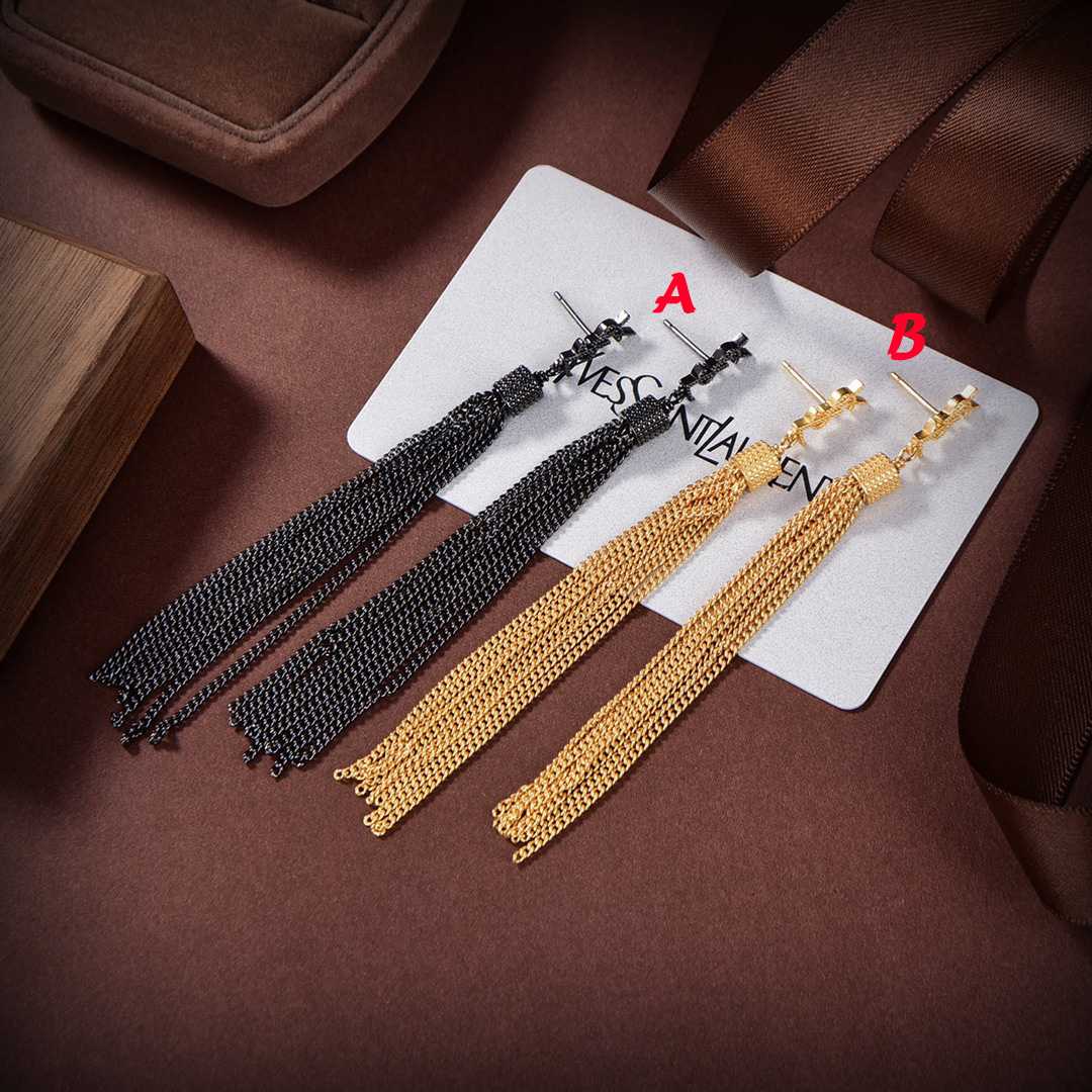 Saint Laurent Loulou Ohrringe mit Kettenquasten aus hellgoldfarbenem Messing - EUR FASHION