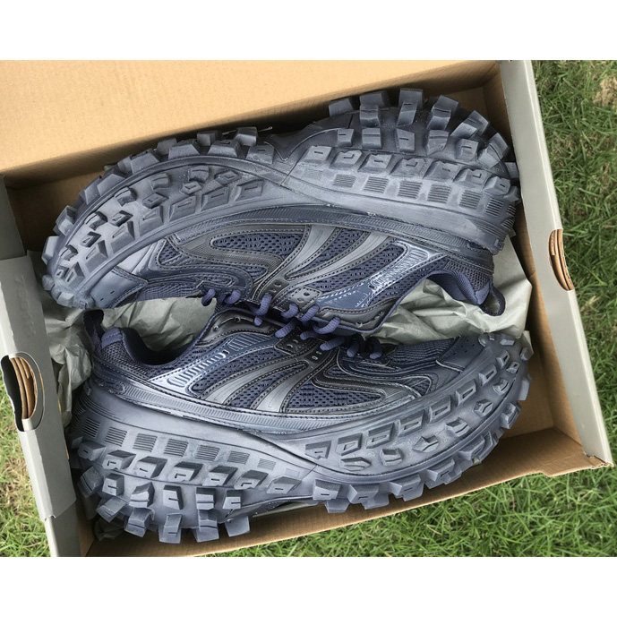 Balenciaga Defender Sneaker - EUR FASHION