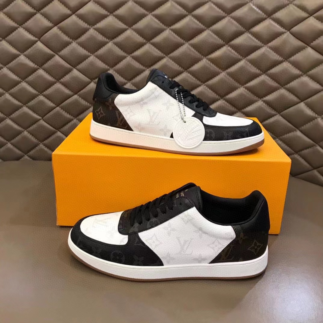 Louis Vuitton Rivoli Sneaker 1A8WGA - EUR FASHION